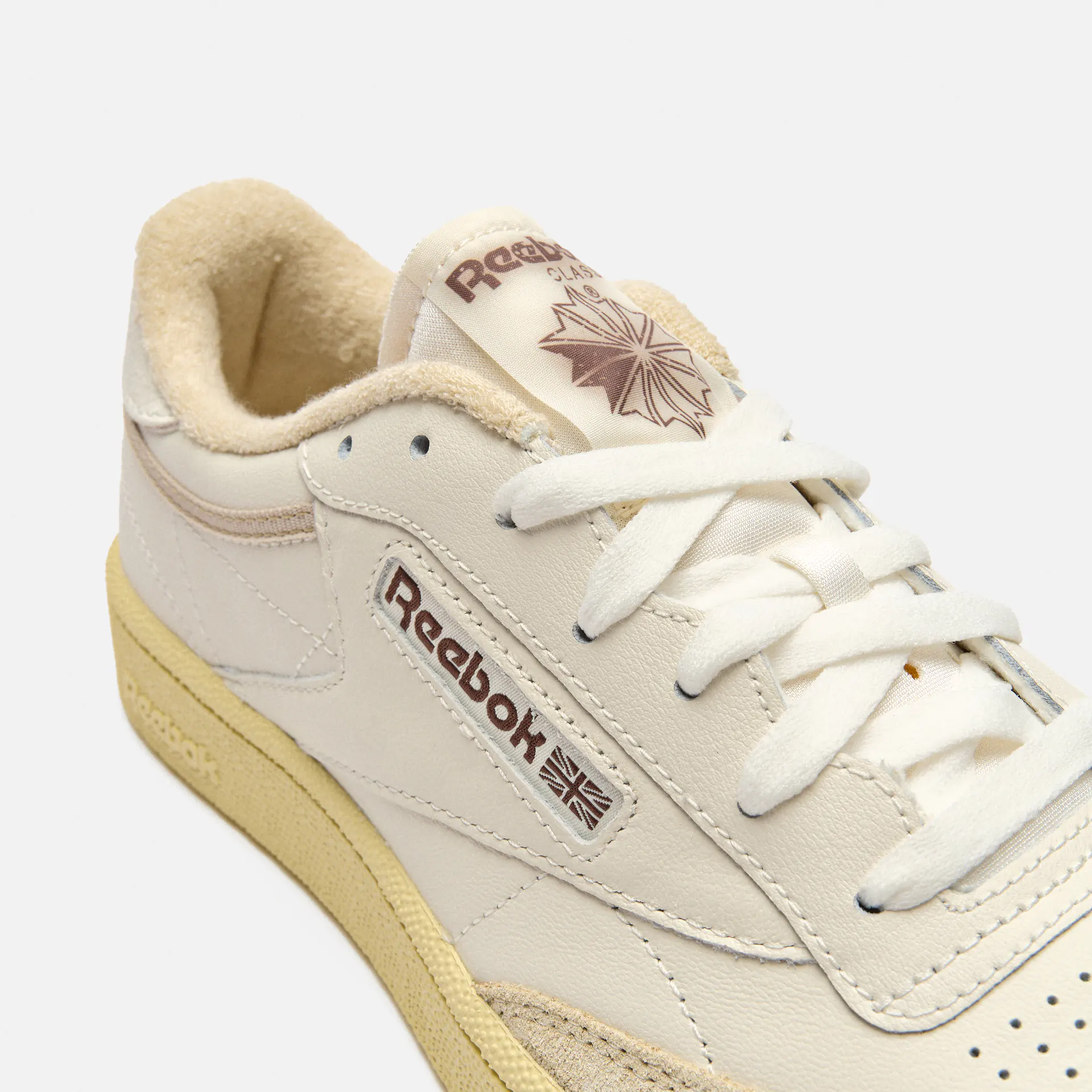 Reebok Club C 85 Sneaker Chalk/Weathered White/Vintage Chalk