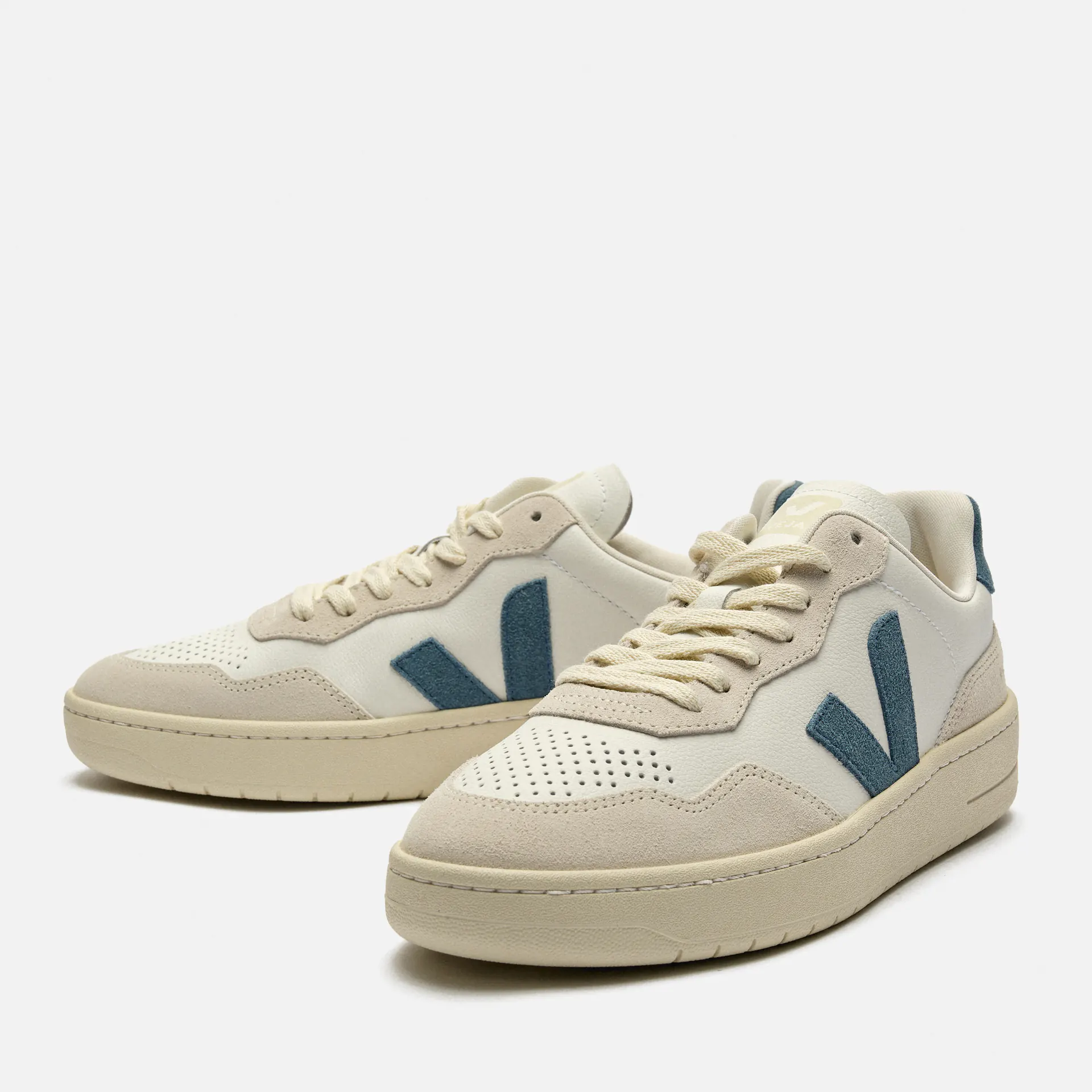 Veja V-90 Leather Sneaker Extra White California