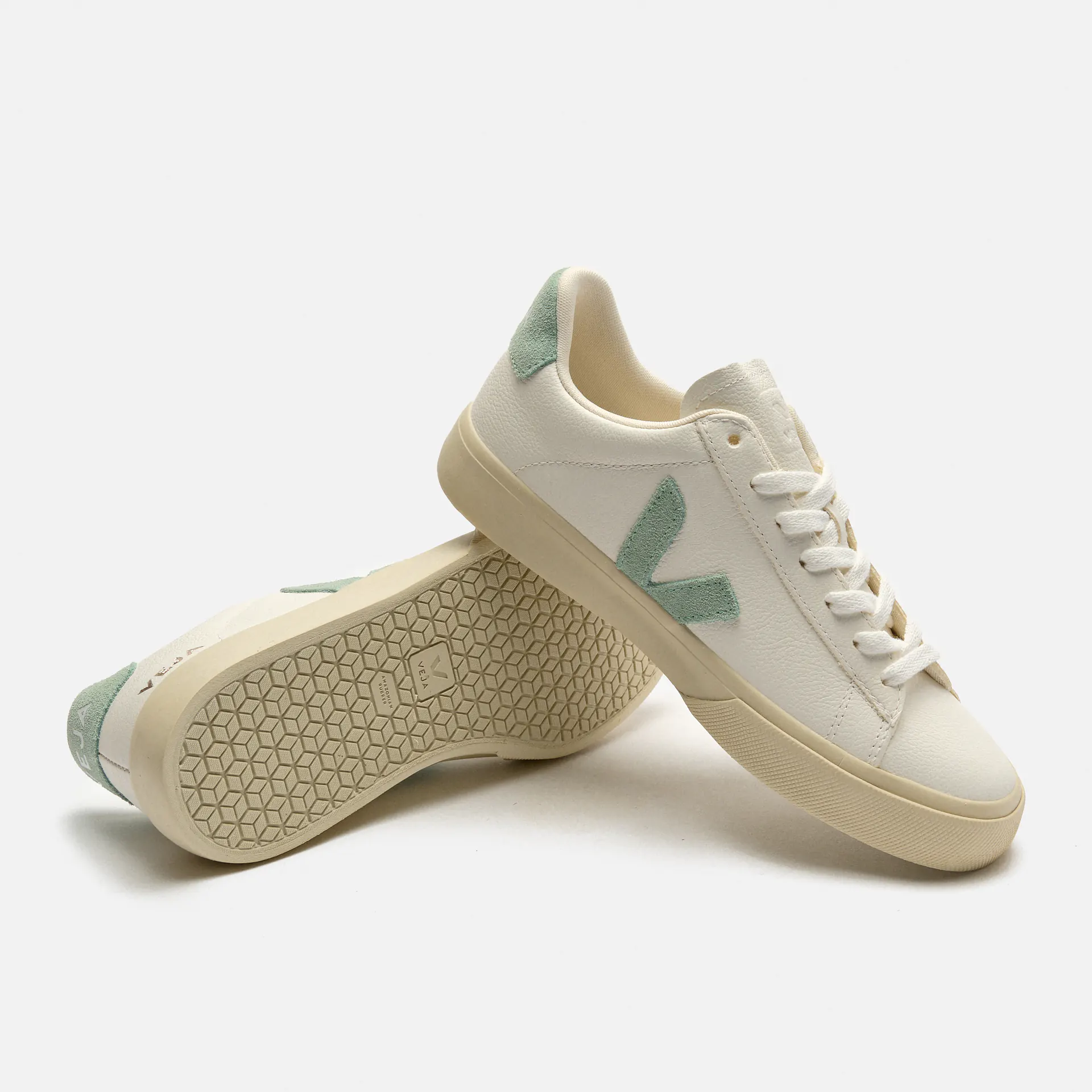 Veja Campo Chromefree Leather Extra White/Matcha