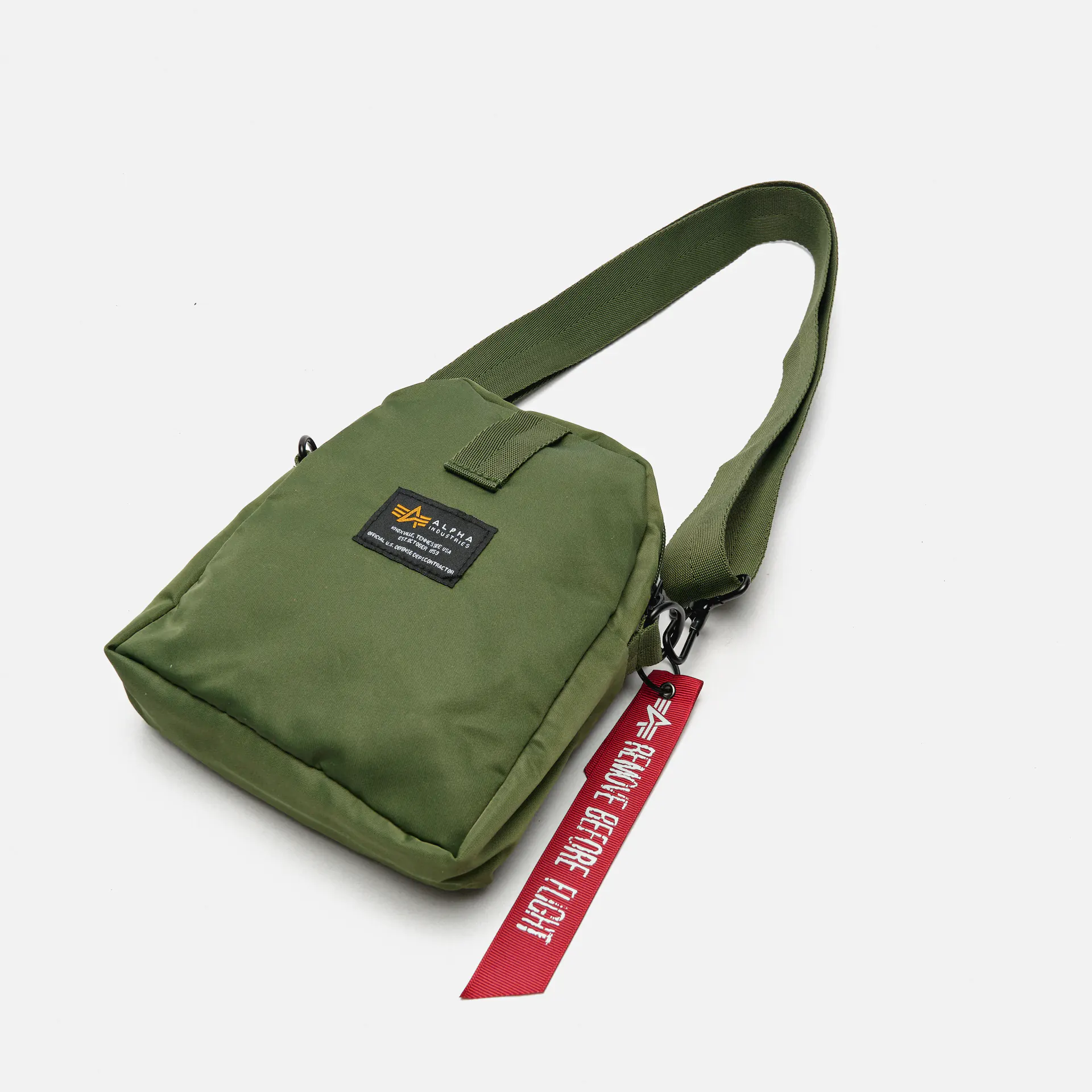 Alpha Industries Crew Carry Bag Sage Green