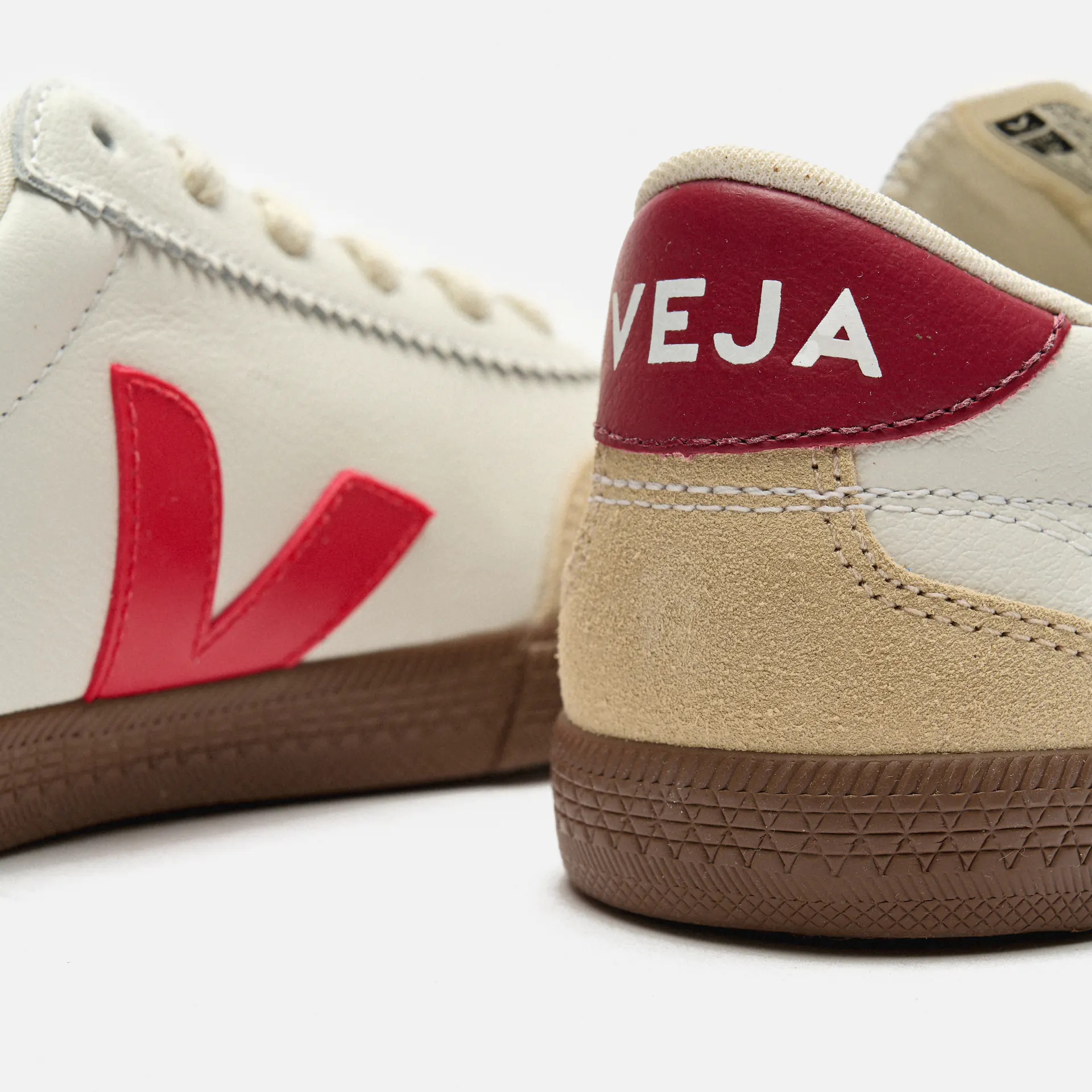 Veja Volley Leather Sneaker White/Peking Bark