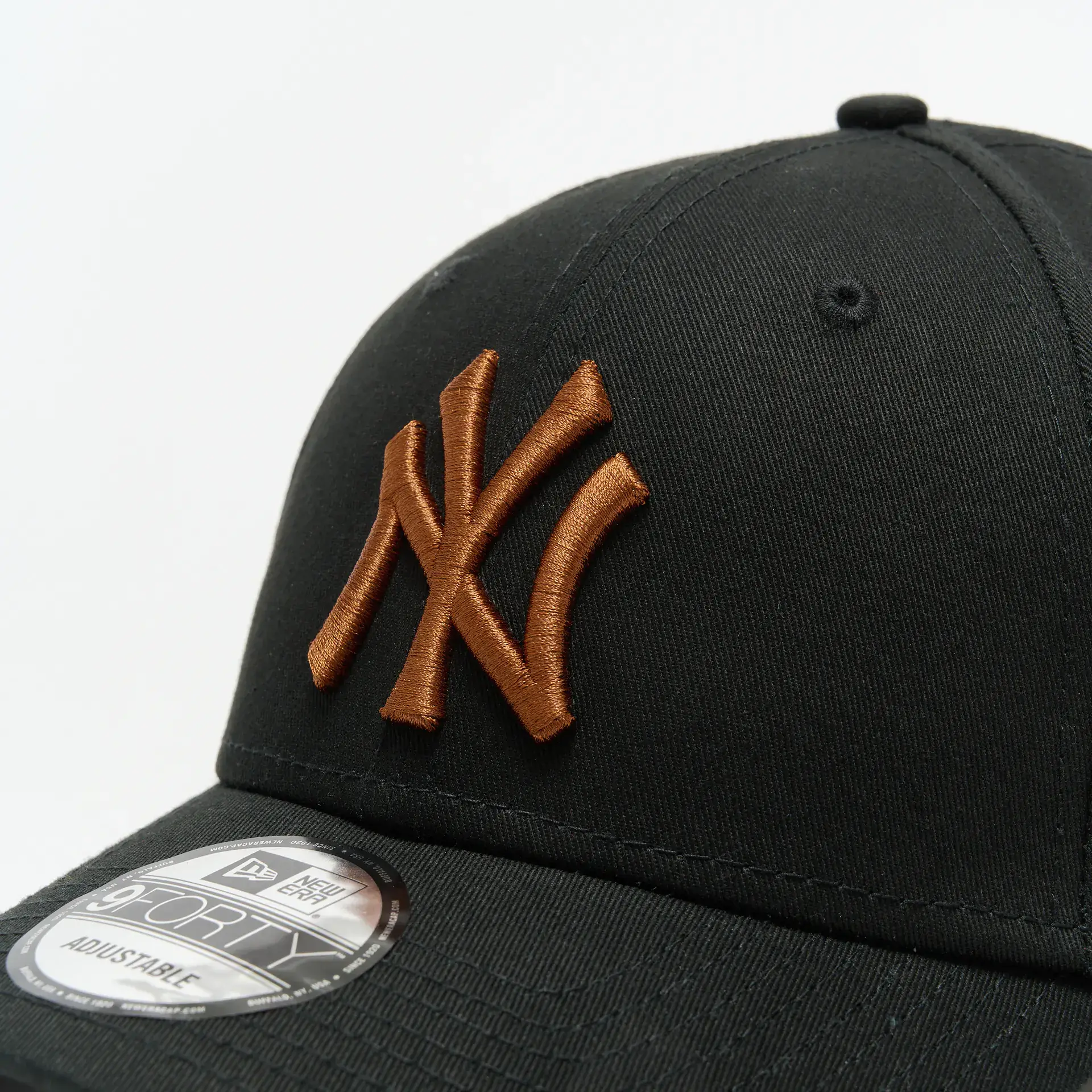 New Era MLB 9Forty NY Yankees adjustable cap in black