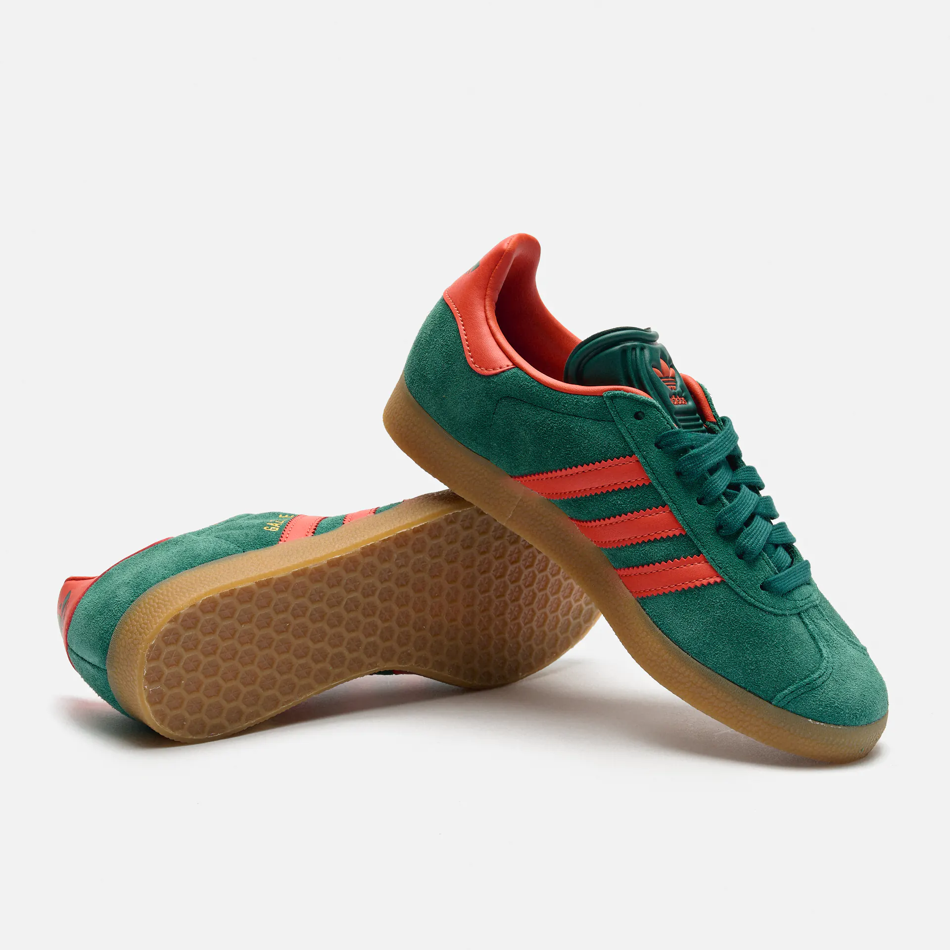 adidas Originals Gazelle Sneaker Core Green/Preloved Red/Gum3