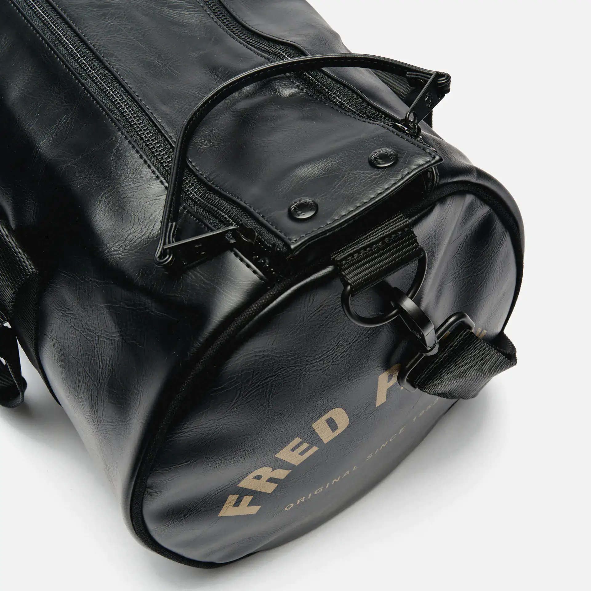 Fred Perry Tonal PU Barrel Bag Black