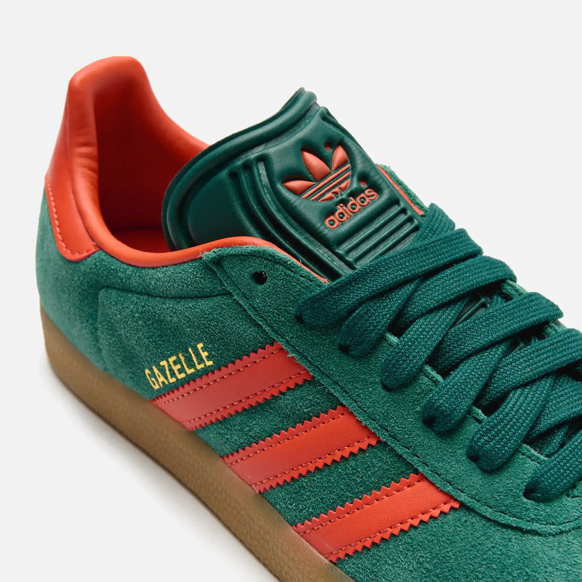 adidas Originals Gazelle Sneaker Core Green/Preloved Red/Gum3