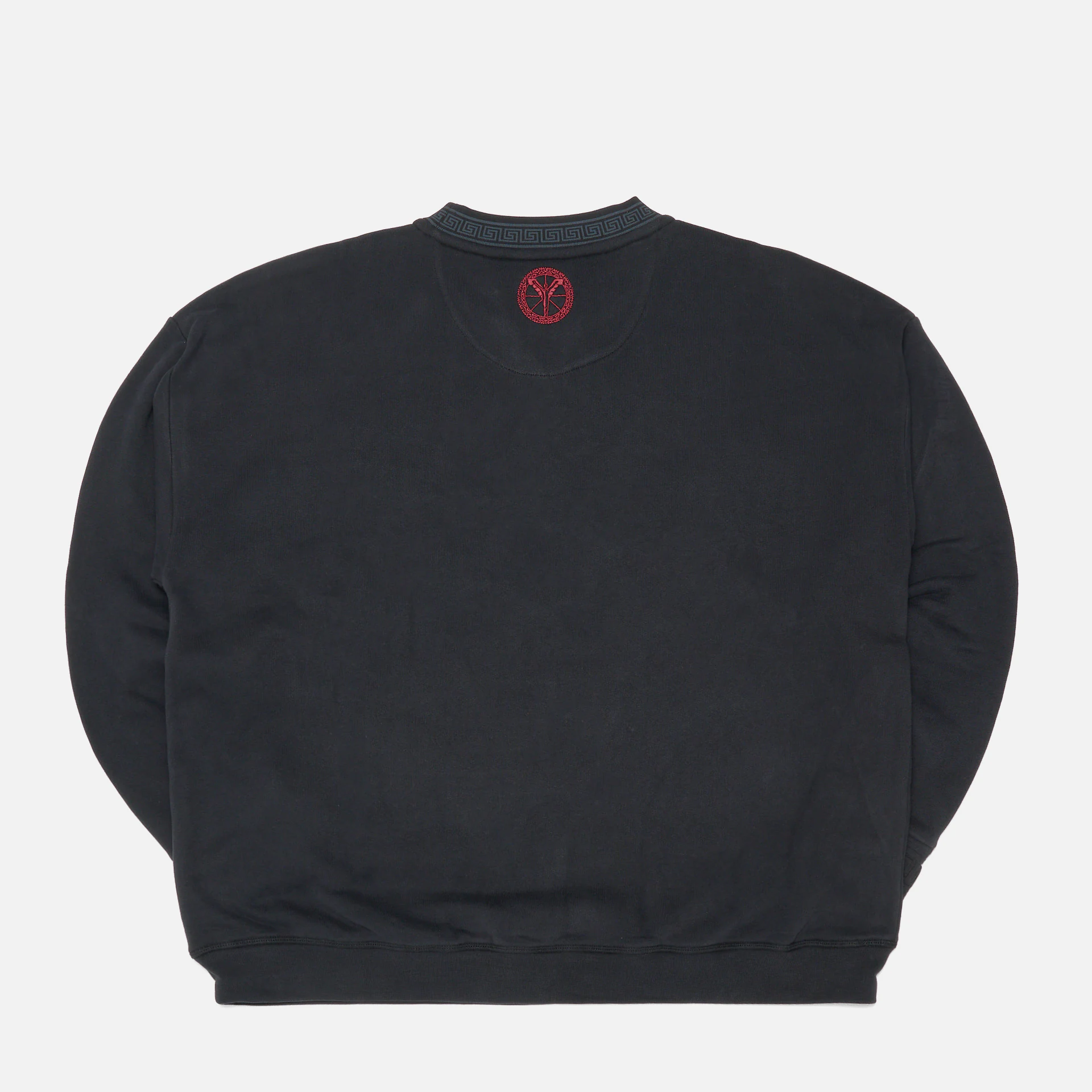 Black oversized sweatshirt on sale