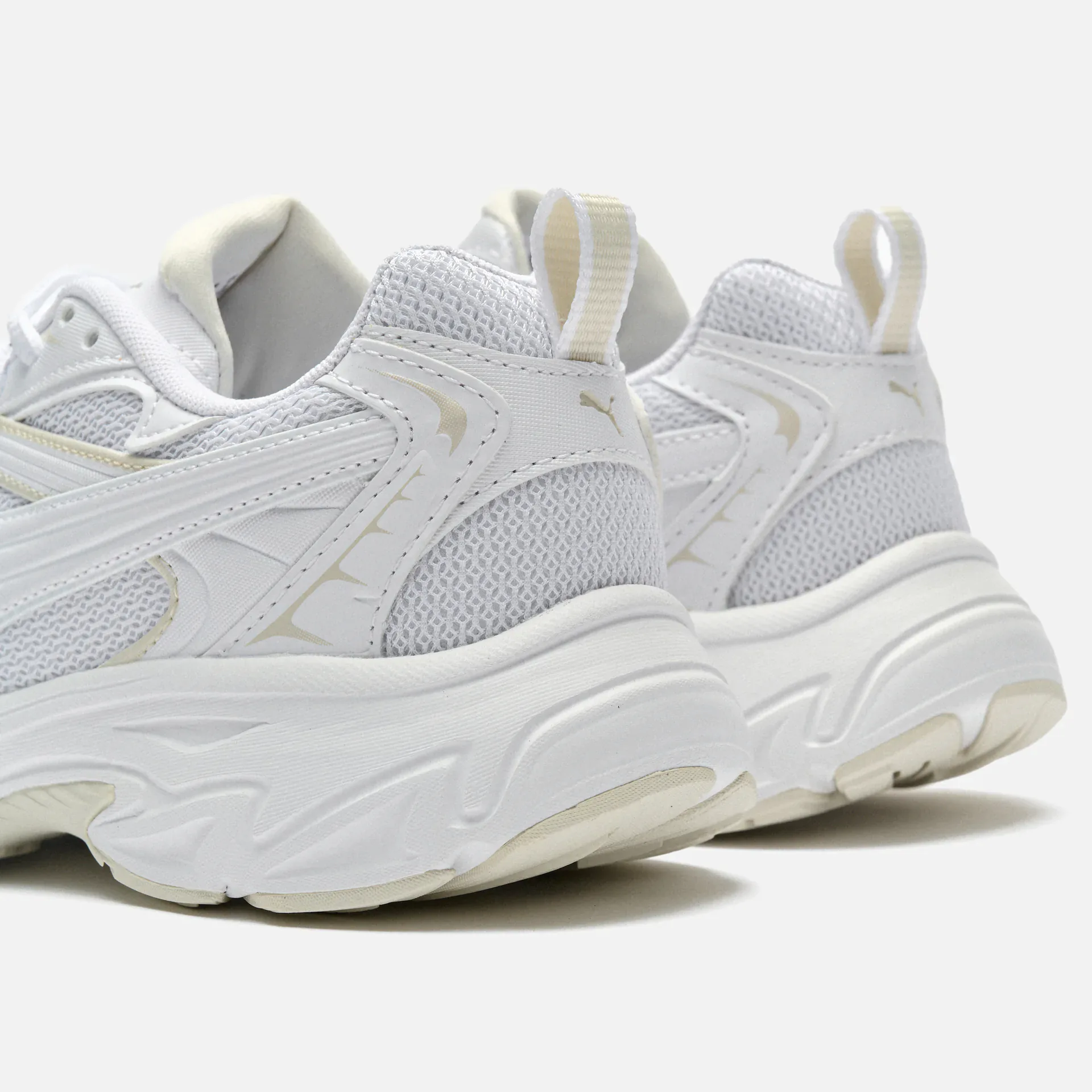 PUMA Morphic Base Sneaker White/Sedate Gray