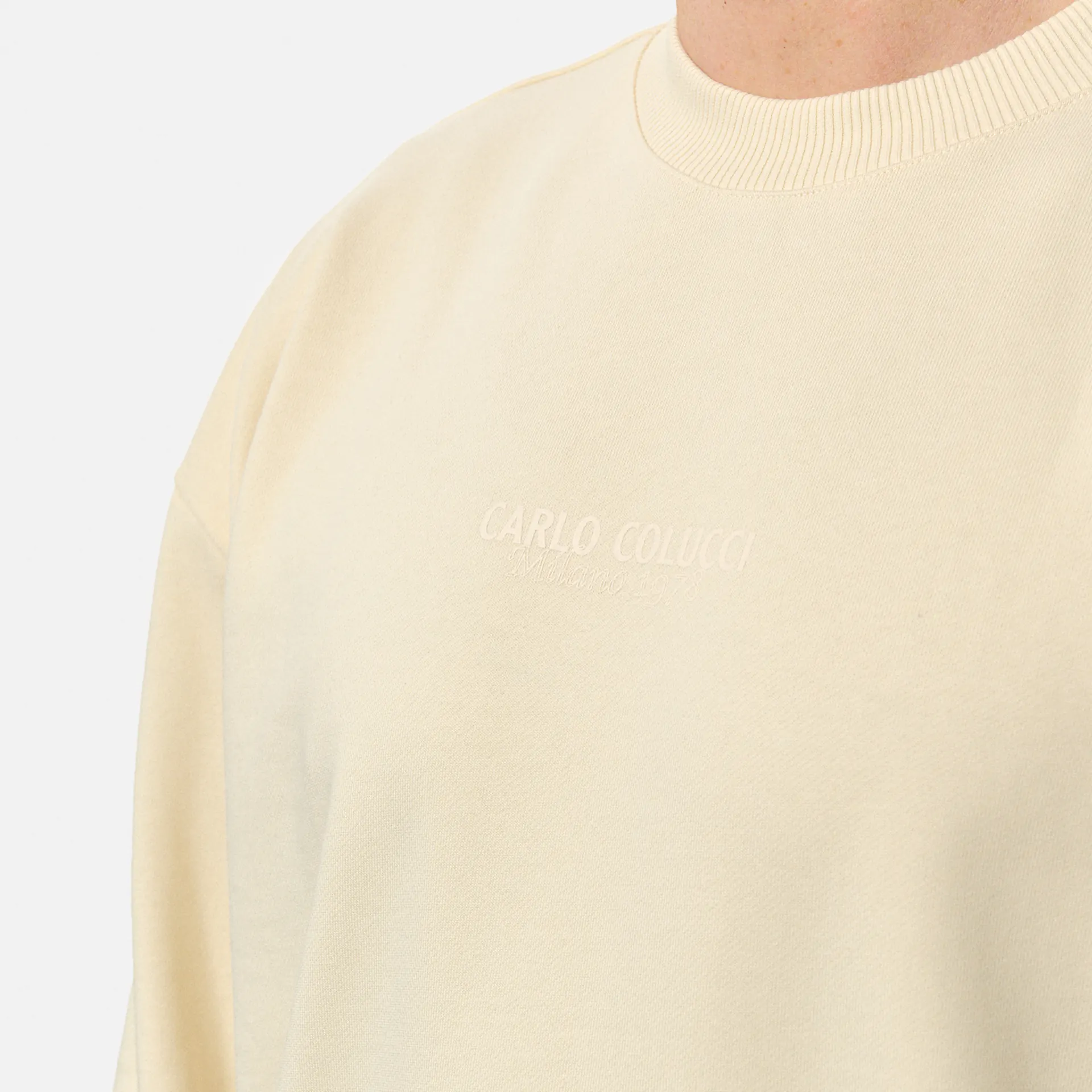 Carlo Colucci La Famiglia Sweatshirt Beige