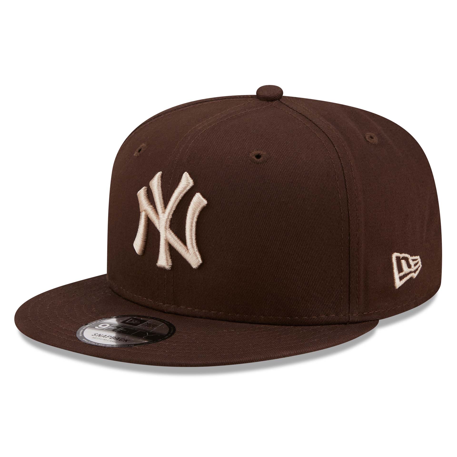 New Era MLB NY Yankees League Essentials 9Fifty Snapback Cap BRSSTN