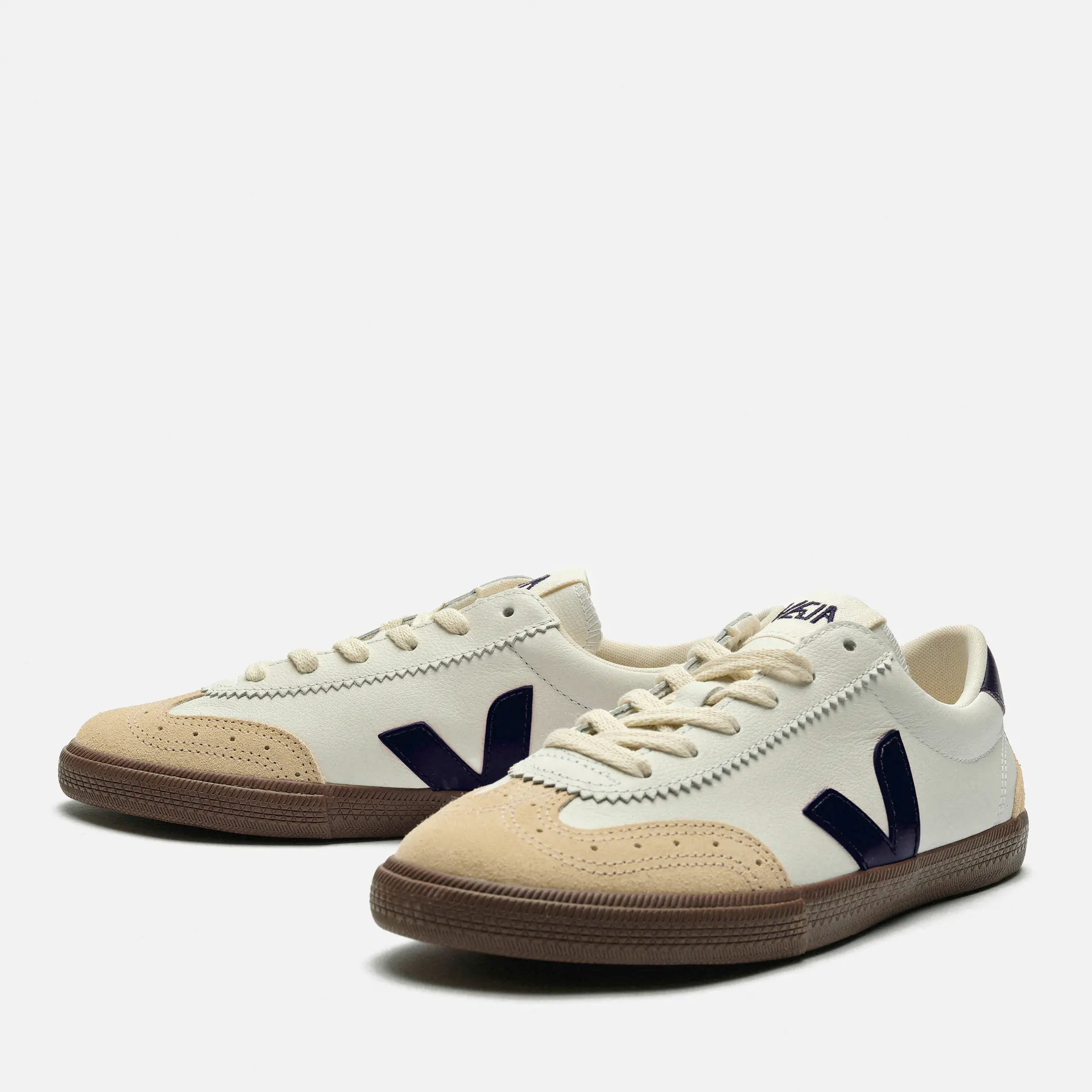 Veja Volley O.T. Leather Sneaker White Nautico Bark