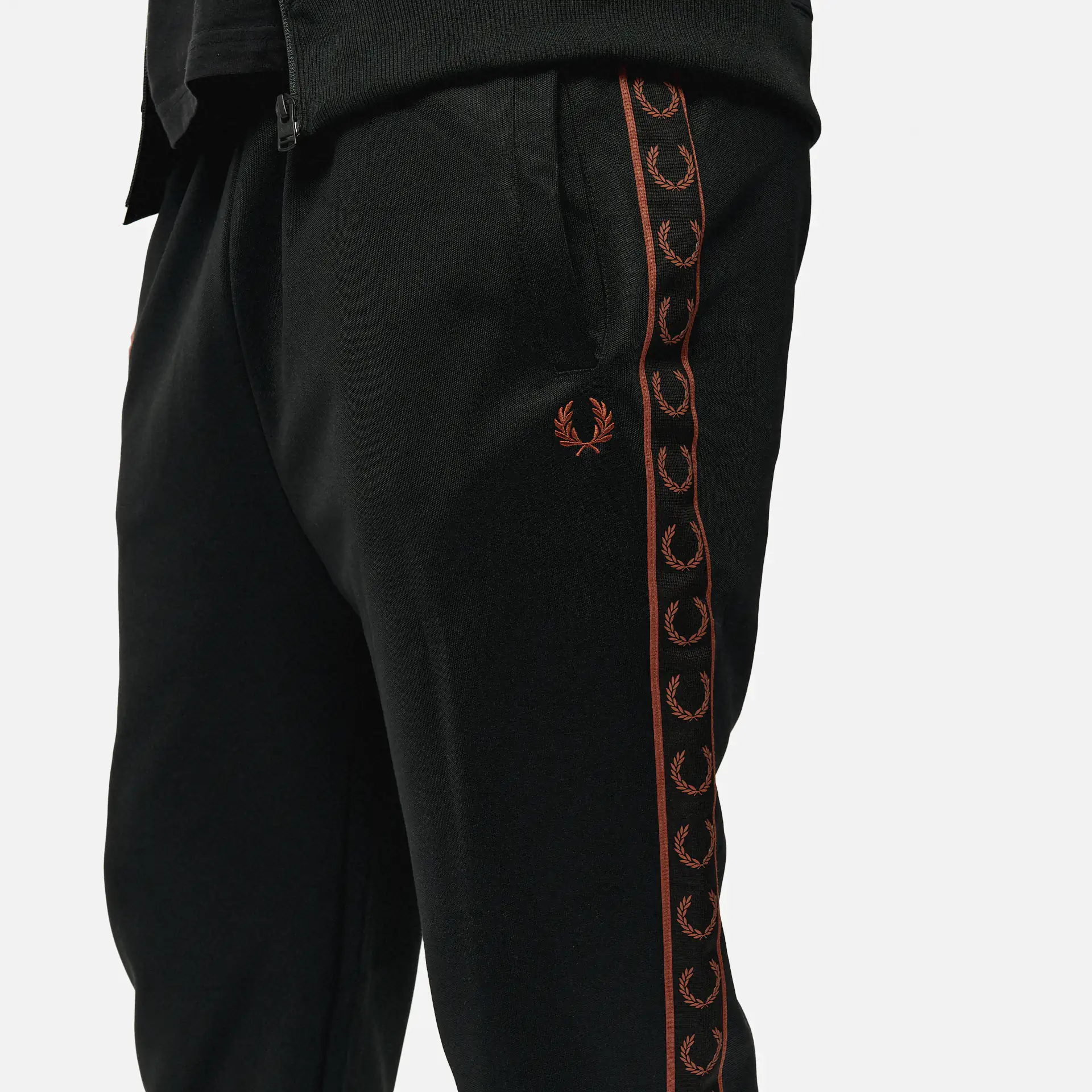 Fred Perry Seasonal Taped Track Pant Black/Whisky Brown