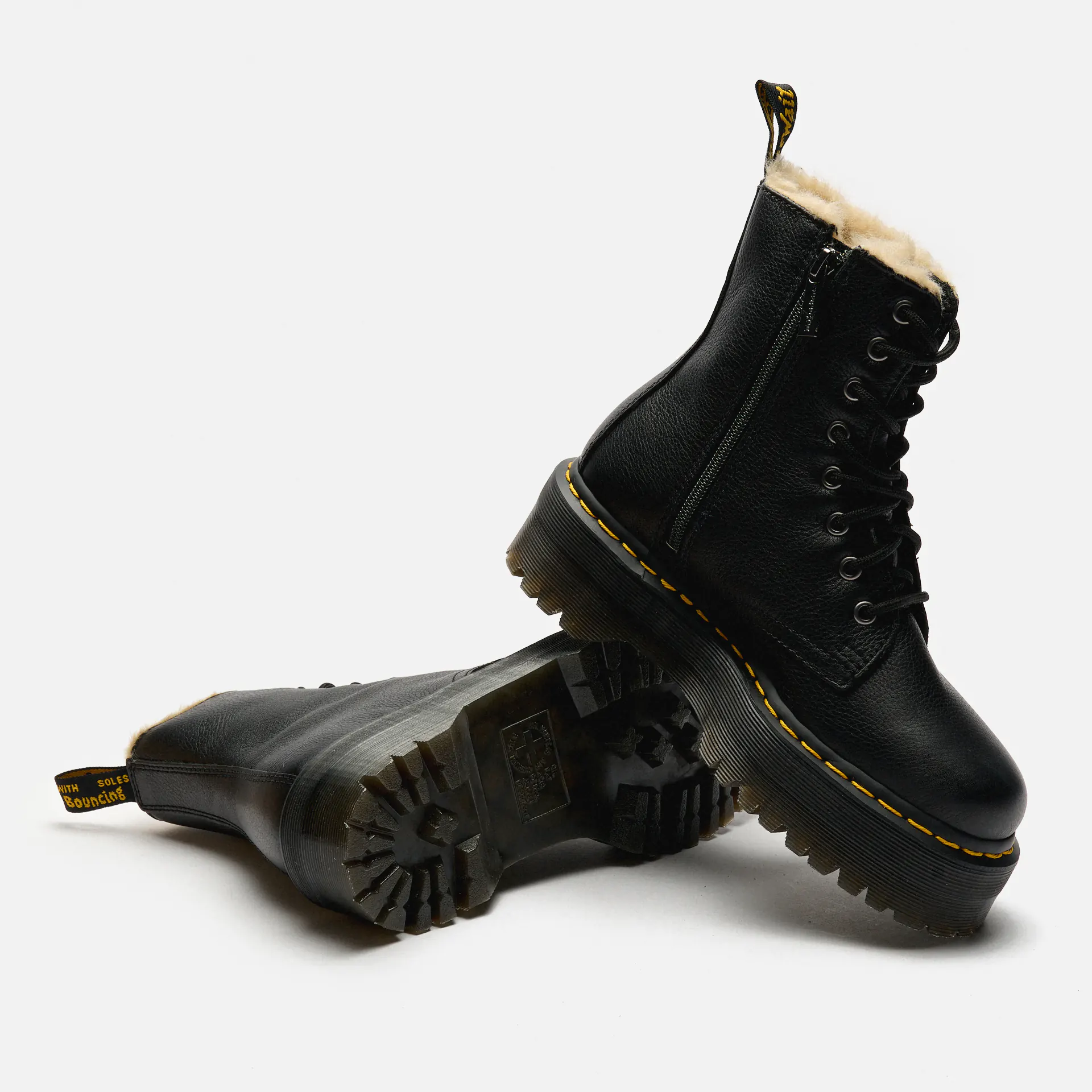 Dr. Martens Jadon FL Plateau Boots Black