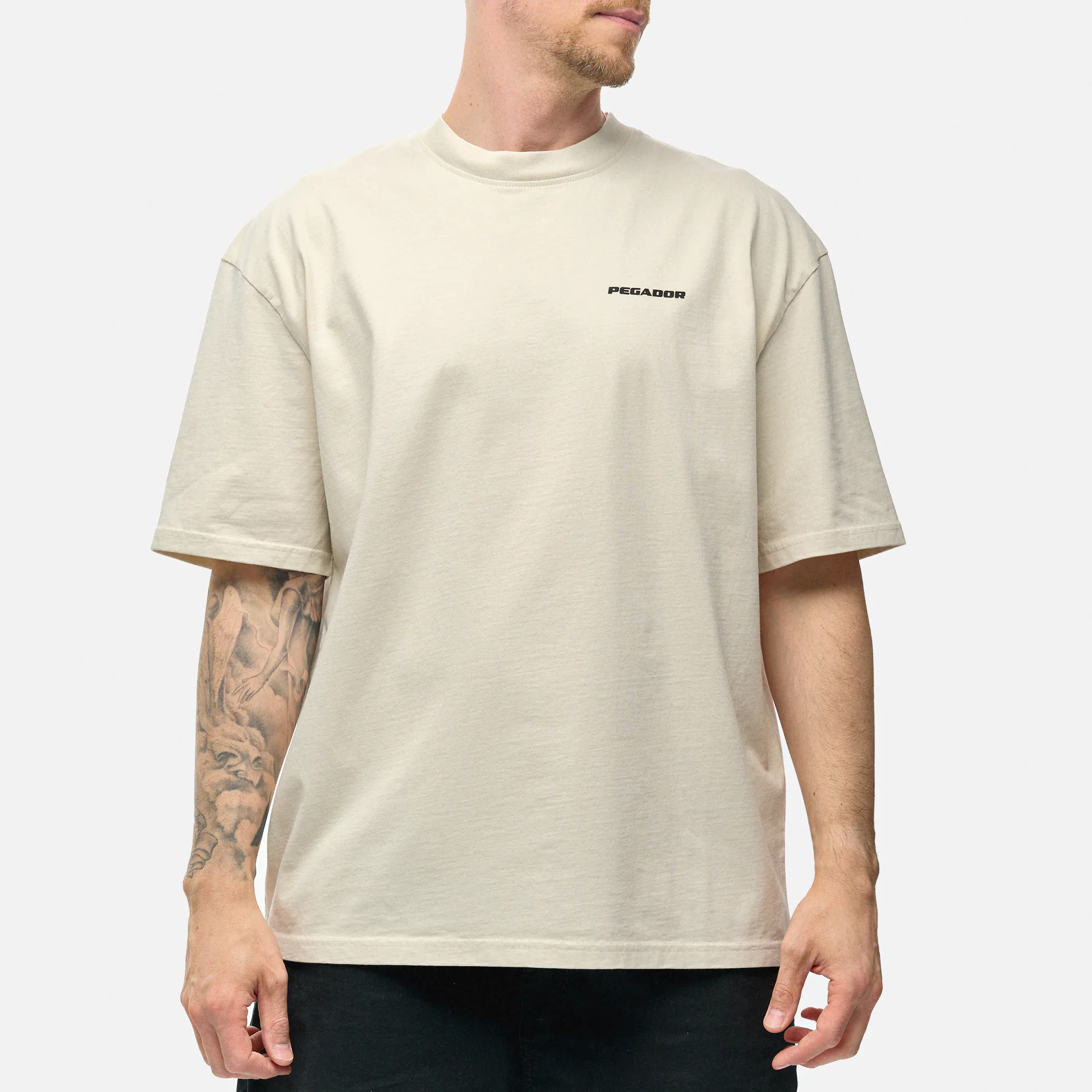 PEGADOR Logo Oversized T-Shirt Washed Salty Cream Black Gum