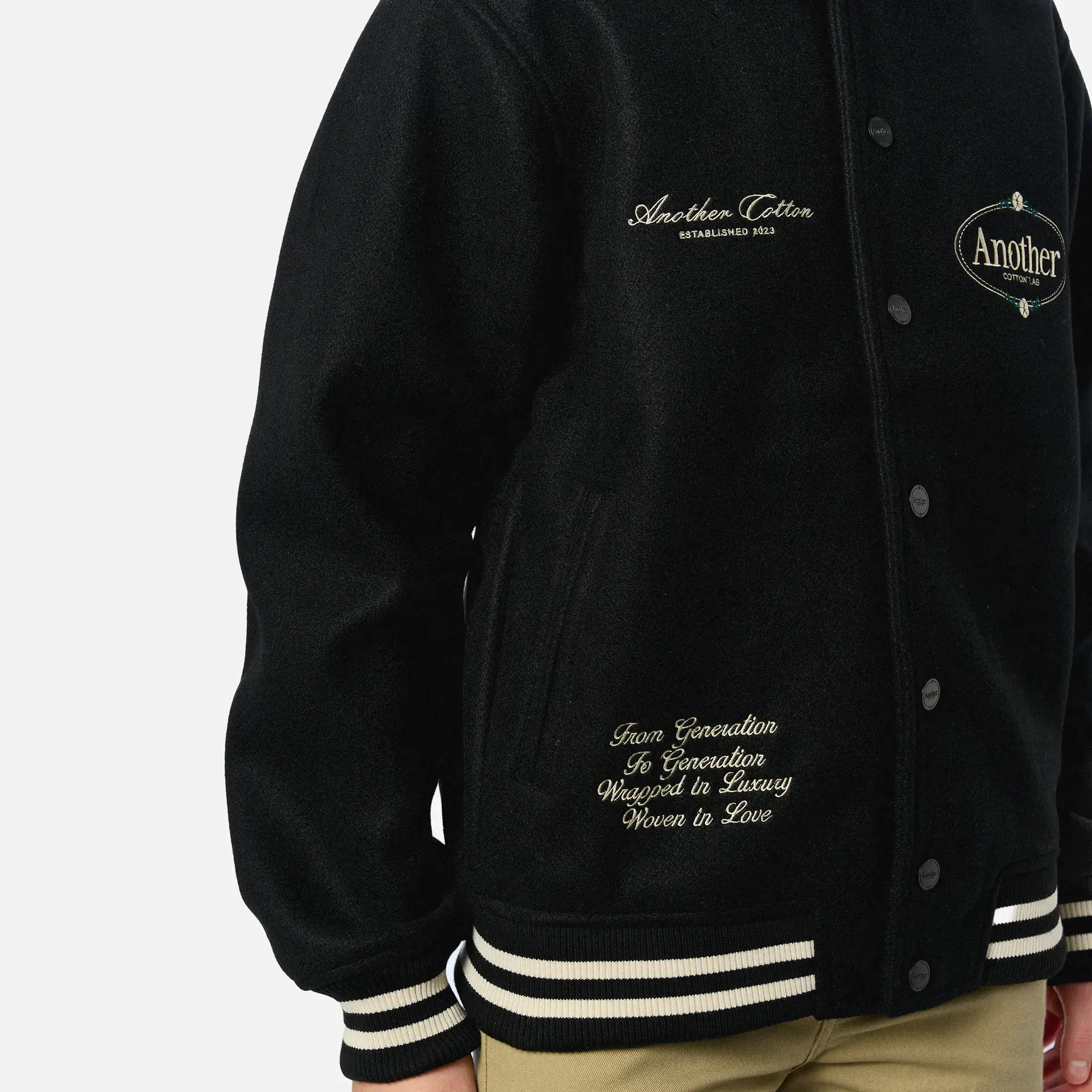 Another Cotton Chest Logo College Jacke Black