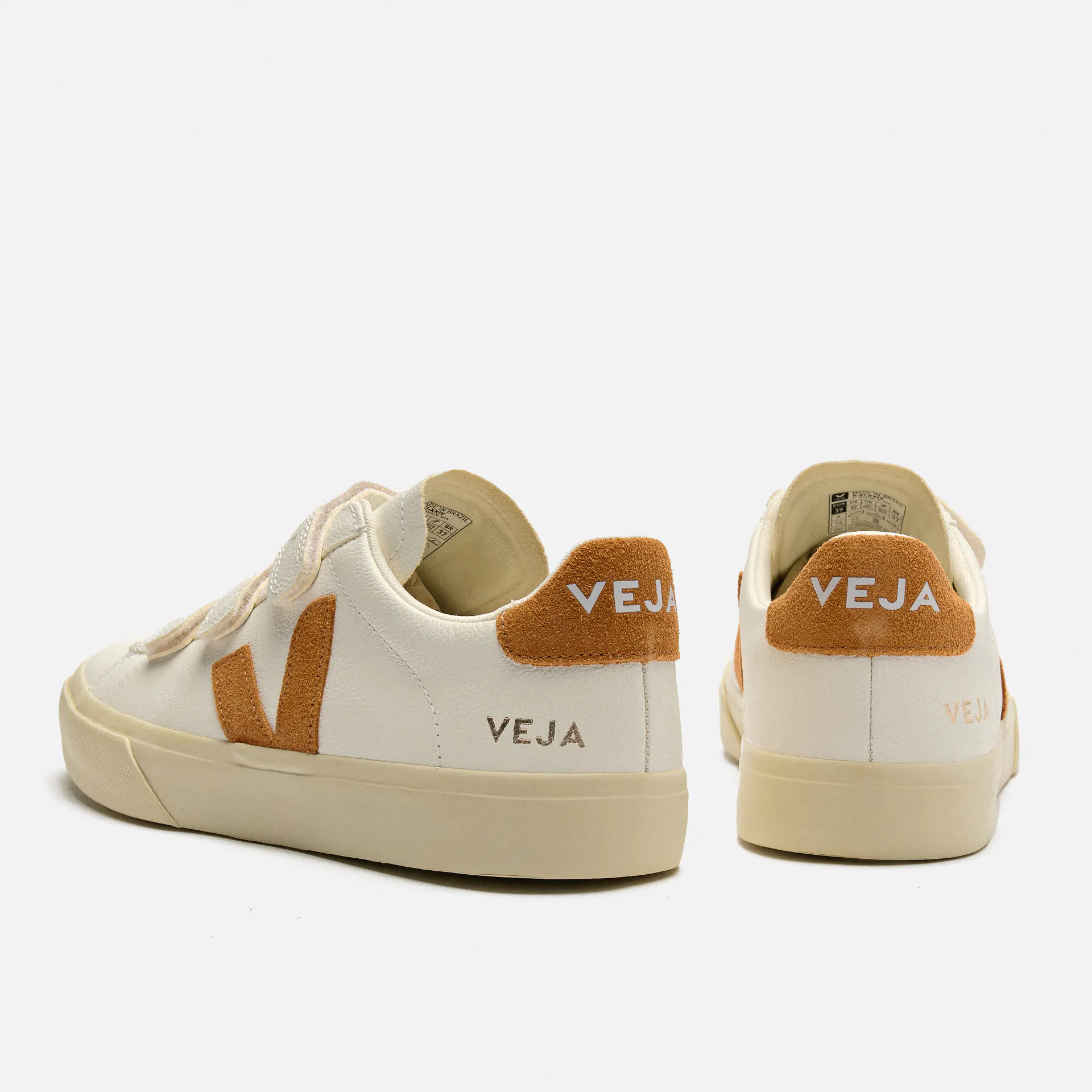 Veja Recife Logo Chromefree Leather Sneaker Extra White/Umber