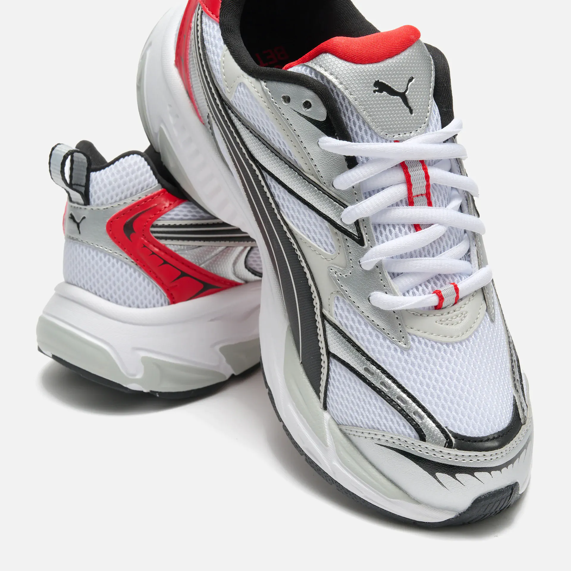 PUMA  Morphic Sneaker White For All Time Red 