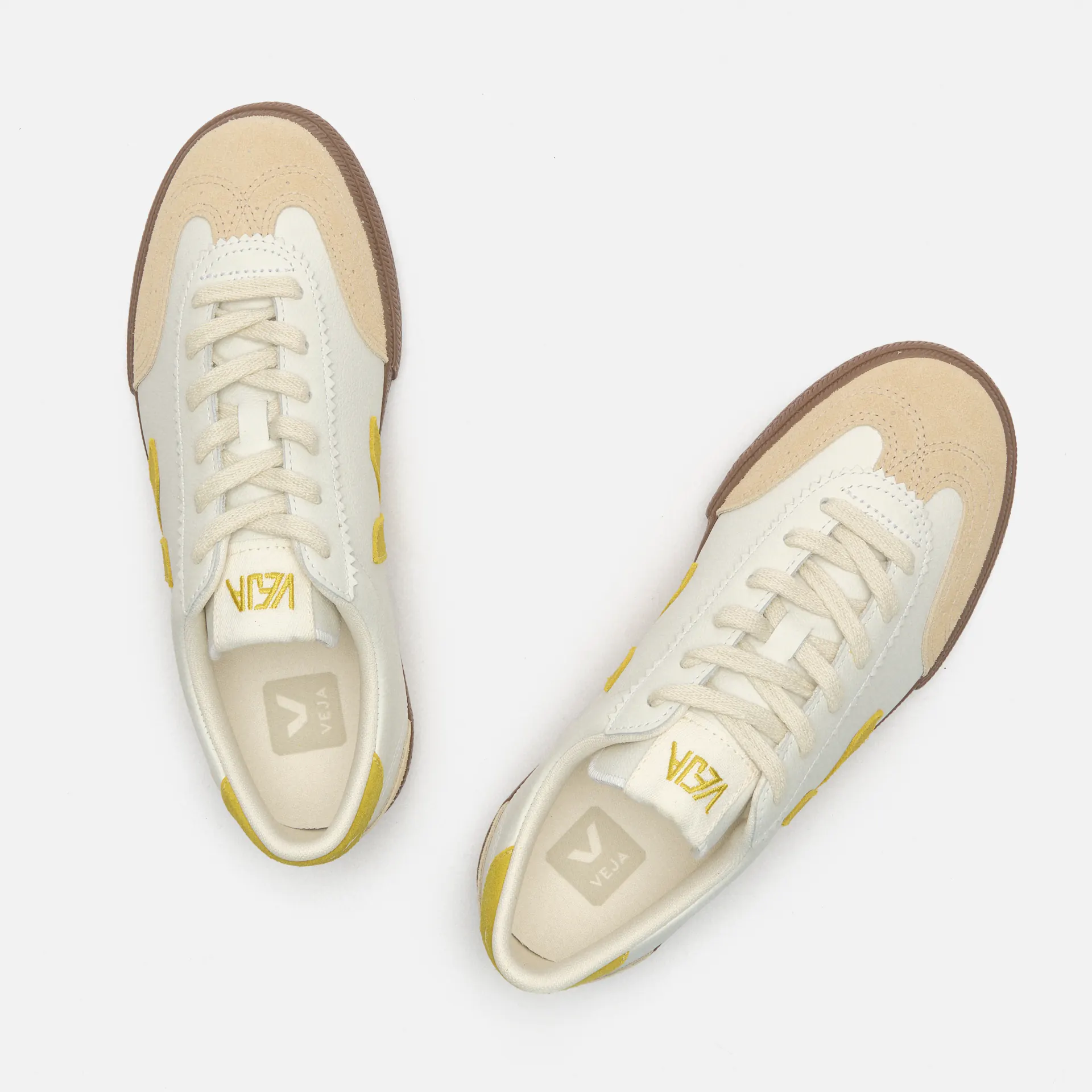 Veja Volley O.T. Leather White/Liquor/Bark