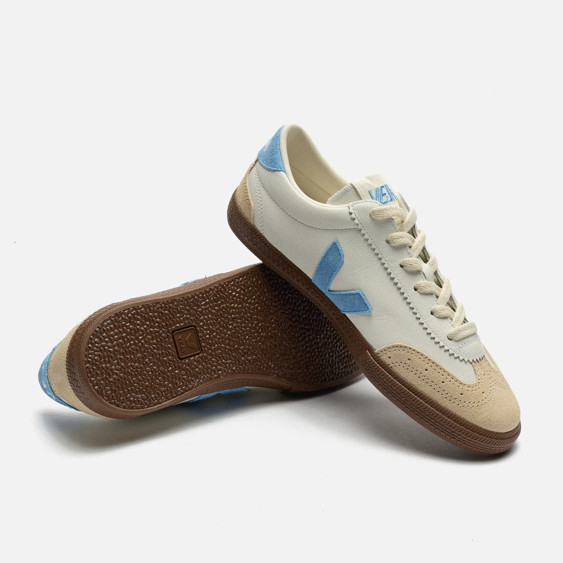 Veja Volley O.T. Leather White/Aqua/Bark