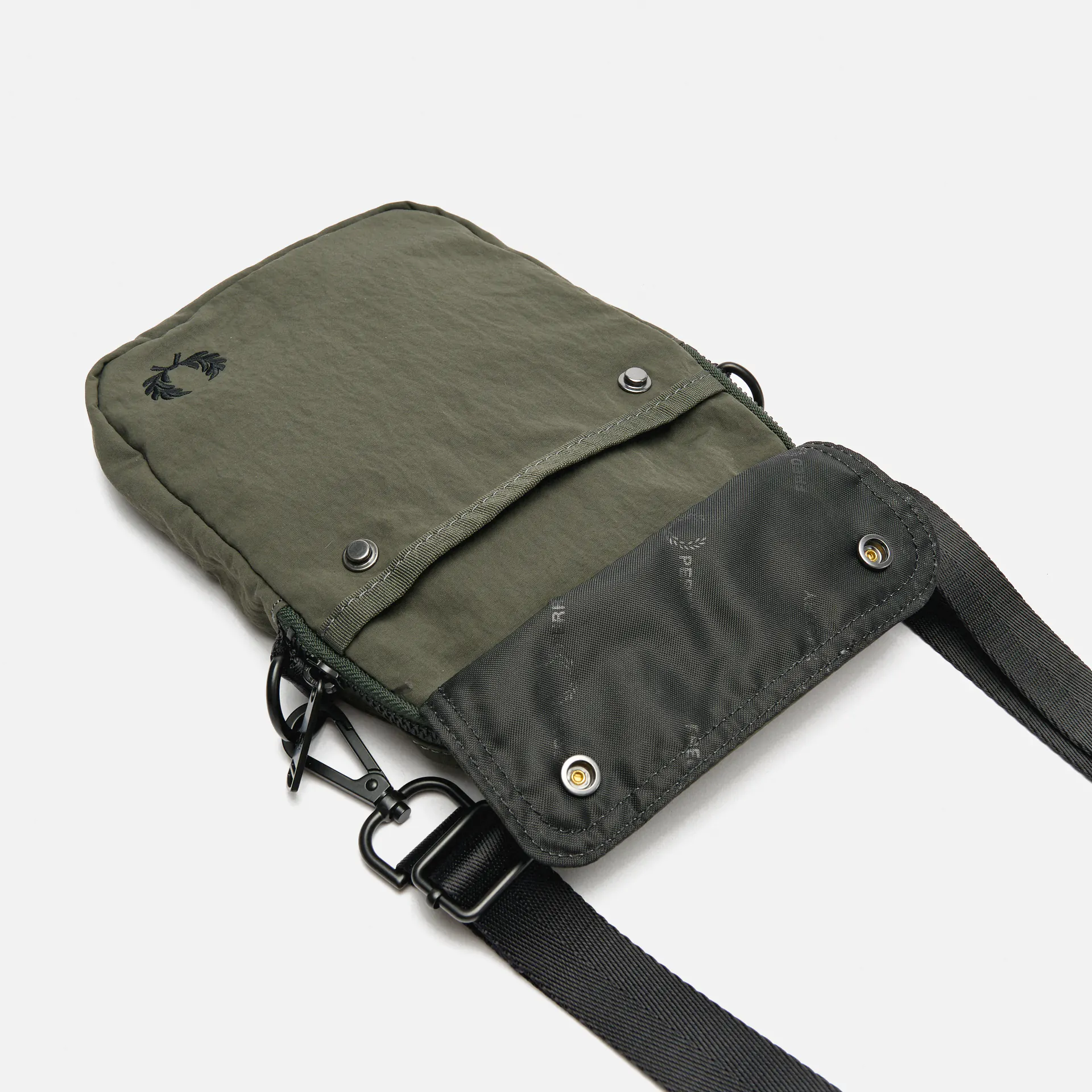 Fred Perry Crinkle Nylon Side Bag Field Green