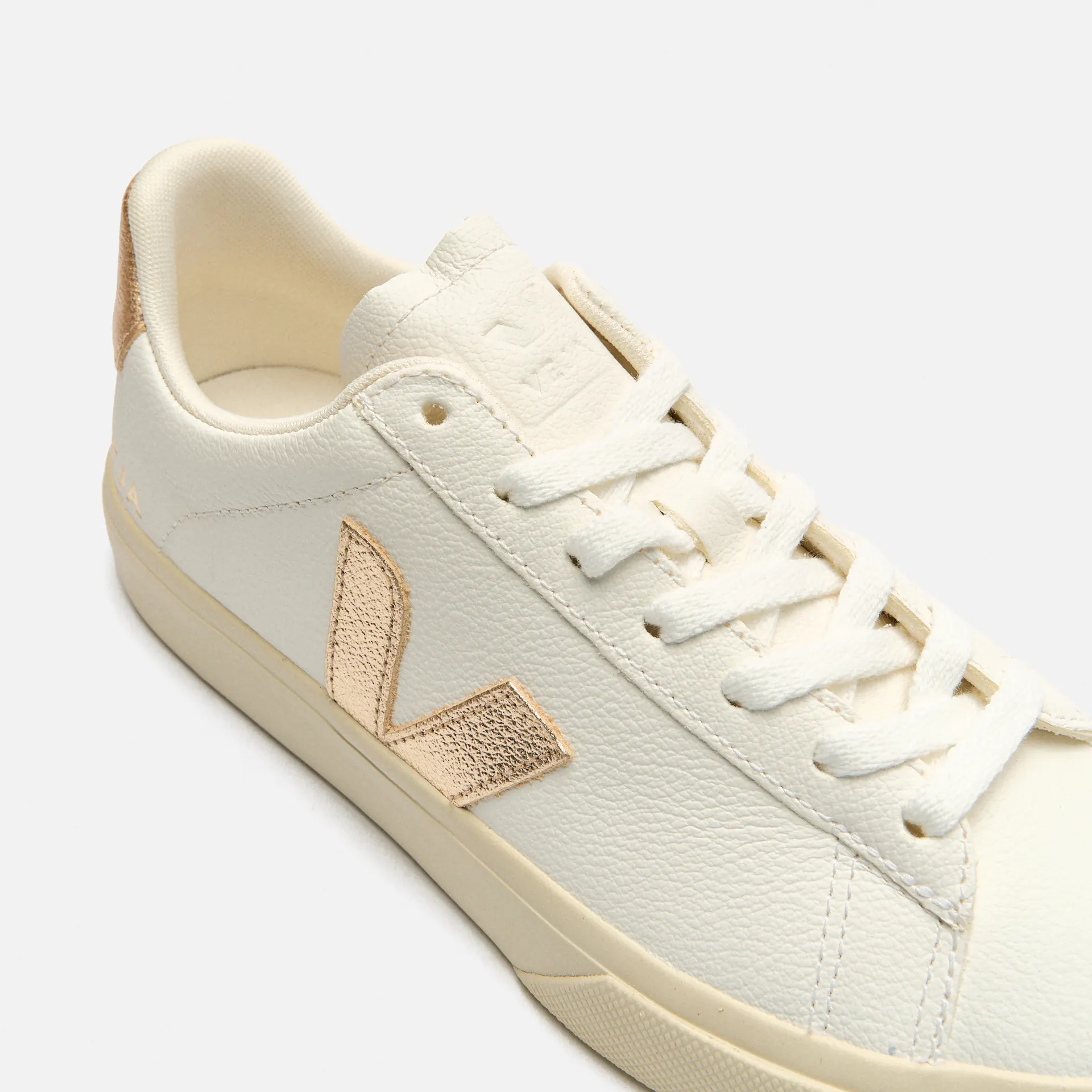 Veja Campo Chromefree Leather Sneaker Extra White/Platine