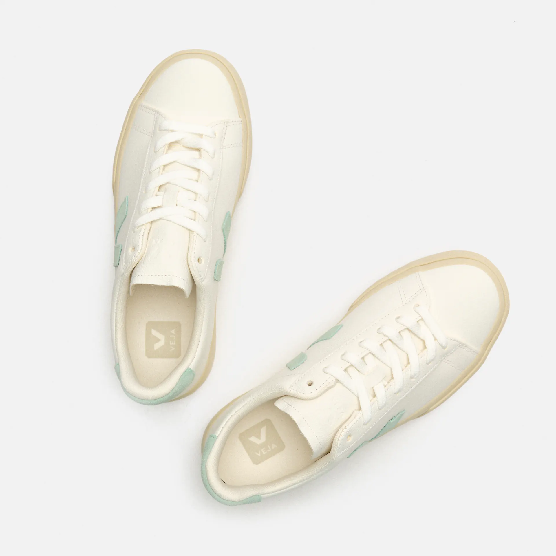 Veja Campo Chromefree Leather Extra White/Matcha