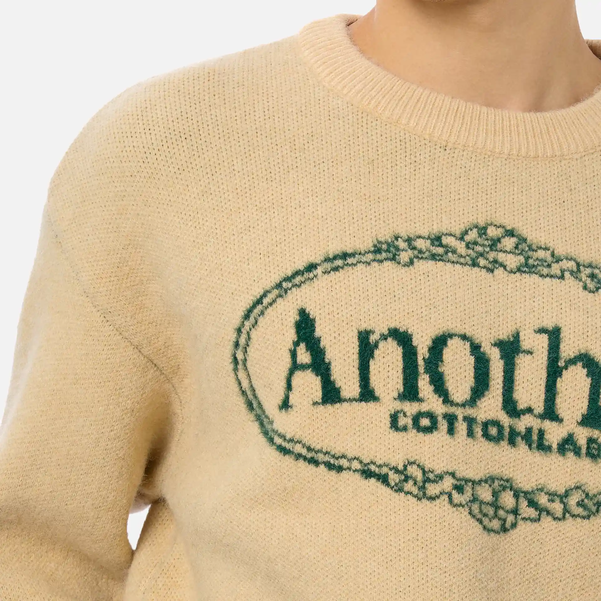 Another Cotton Royal Chest Print Knit Crewneck Beige