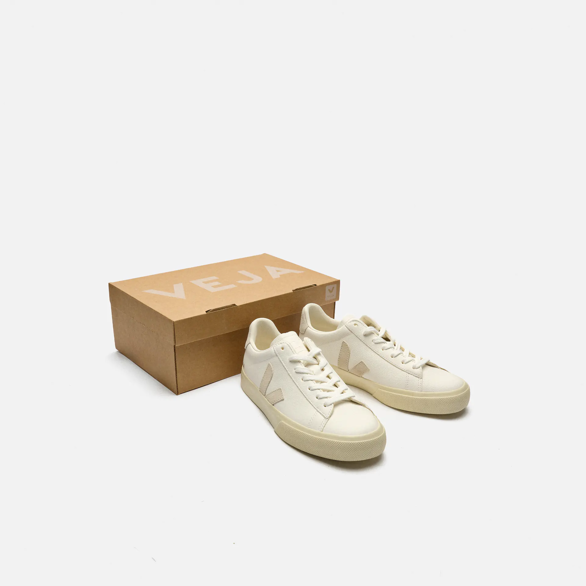 Veja Campo Chromefree Leather Sneaker Extra White/ Natural Suede