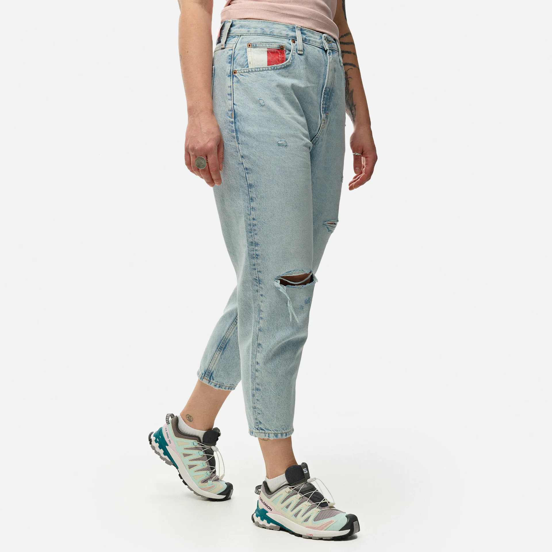 Tommy Jeans Mom Fit Ultra High Rise Tapered Flag Denim