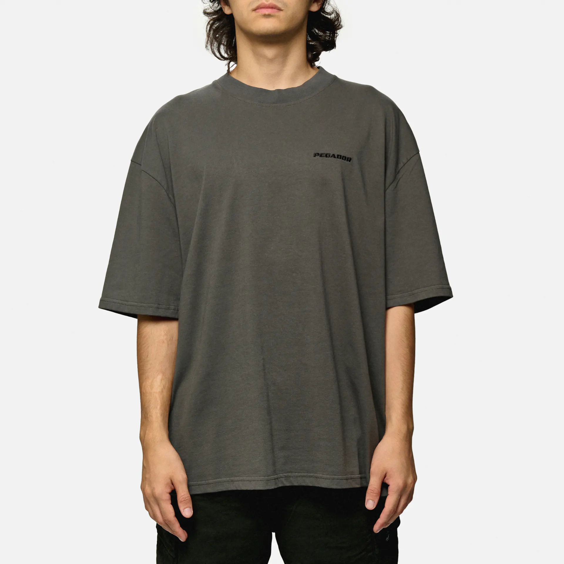 PEGADOR Logo Oversized T-Shirt Washed Anthracite