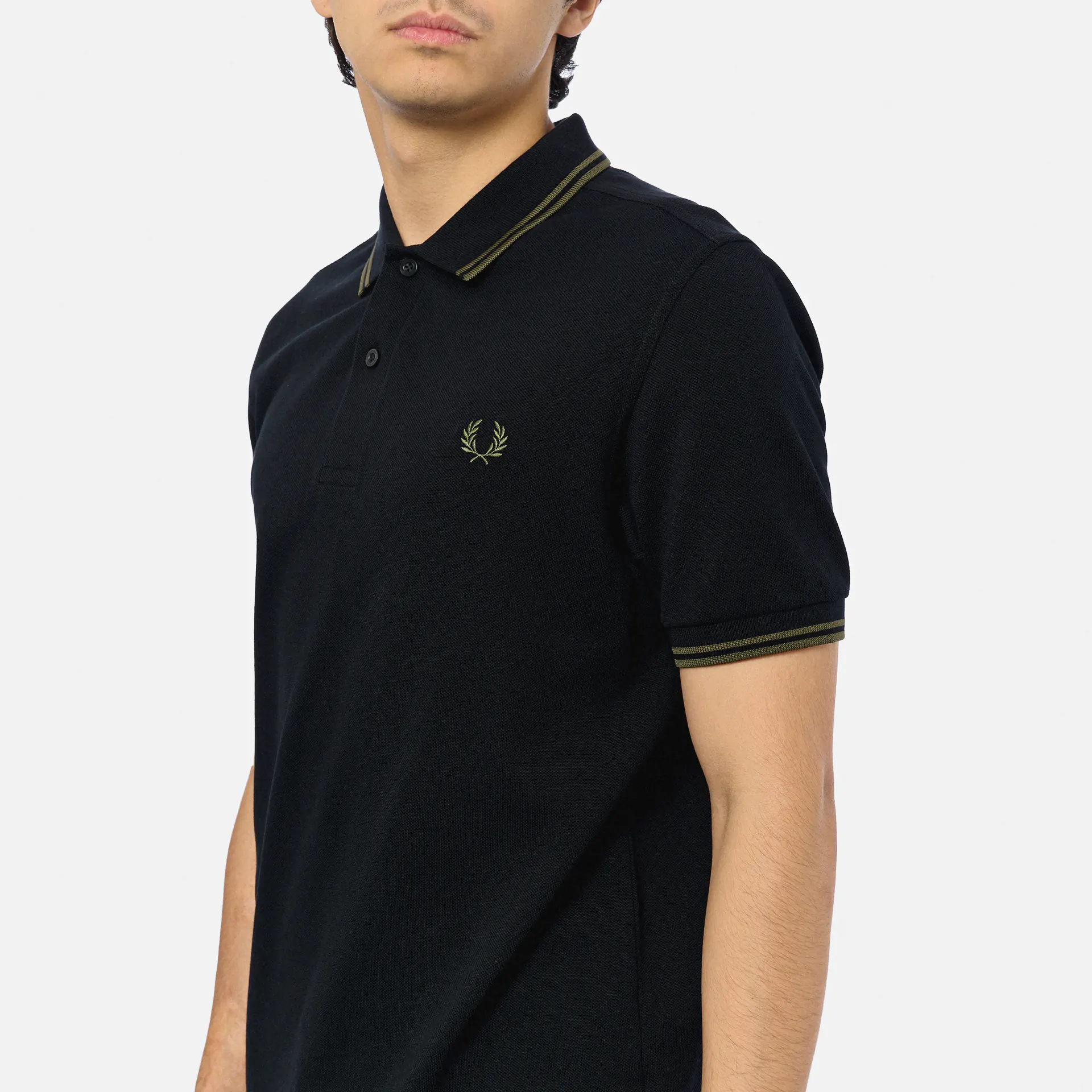 Fred Perry Twin Tipped Polo Shirt Black/Laurel Wreath Green