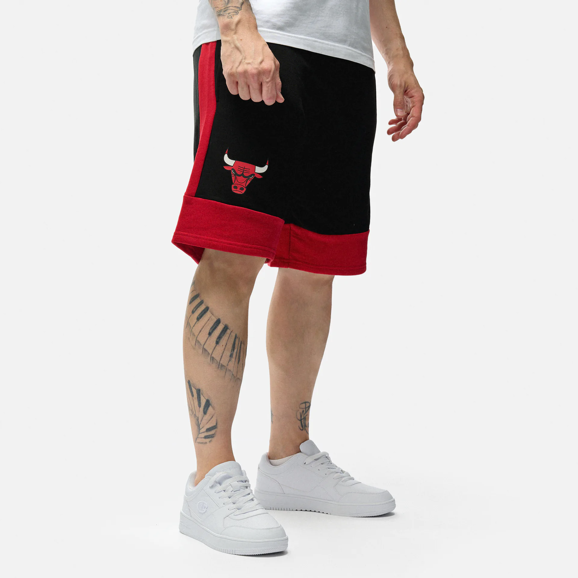 New Era NBA Colour Block Shorts Chicago Bulls Black Red