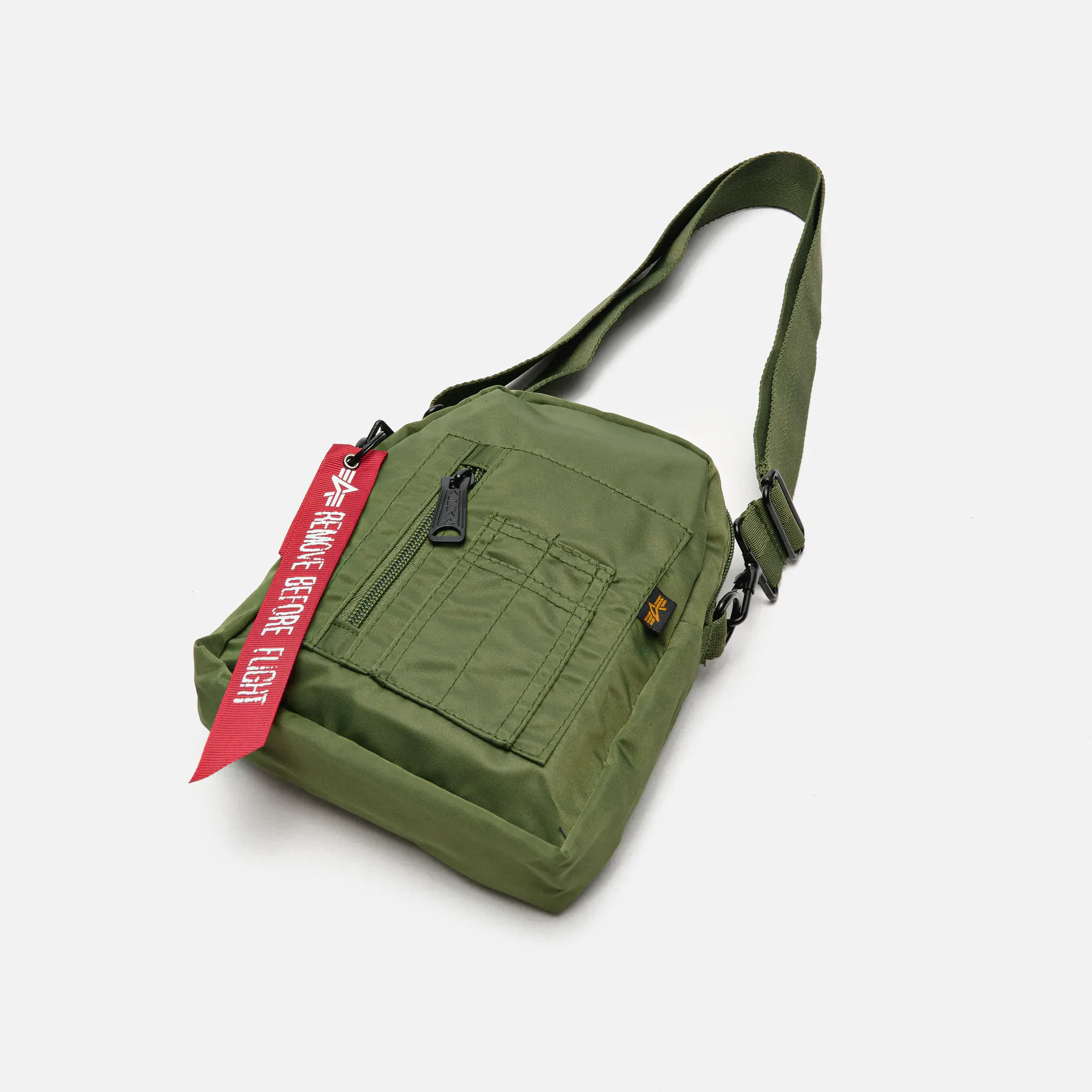 Alpha Industries Crew Carry Bag Sage Green