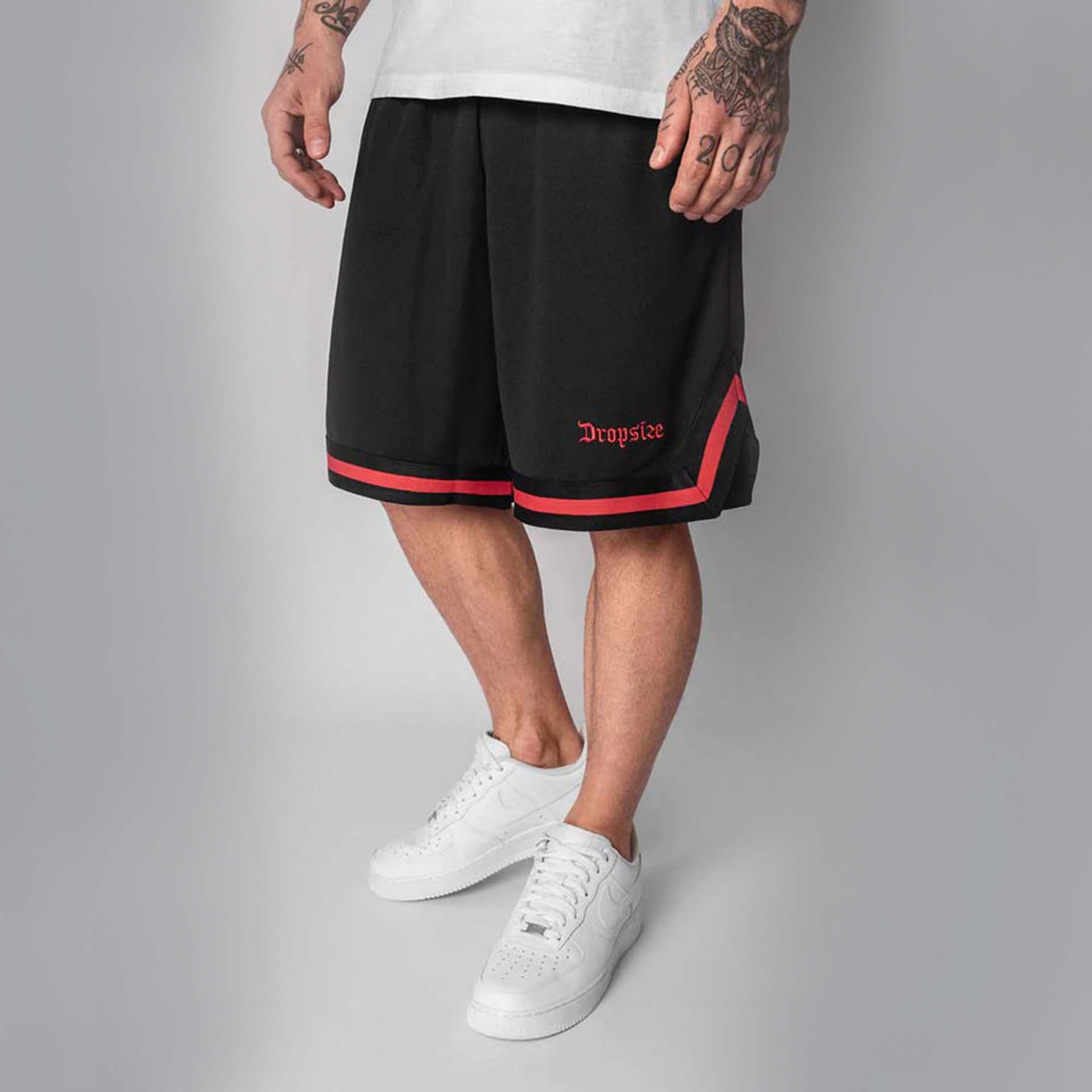 Dropsize Logo Mesh Shorts Black/Red