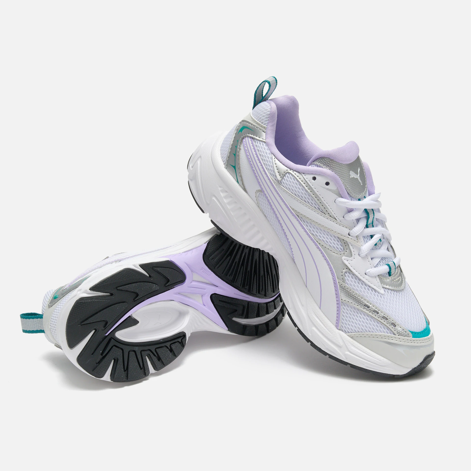 PUMA  Morphic Sneaker White Vivid Violet