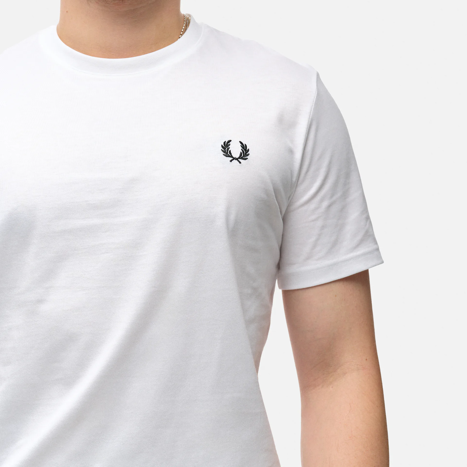 Fred Perry Rear Powder Laurel Graphic T-Shirt White