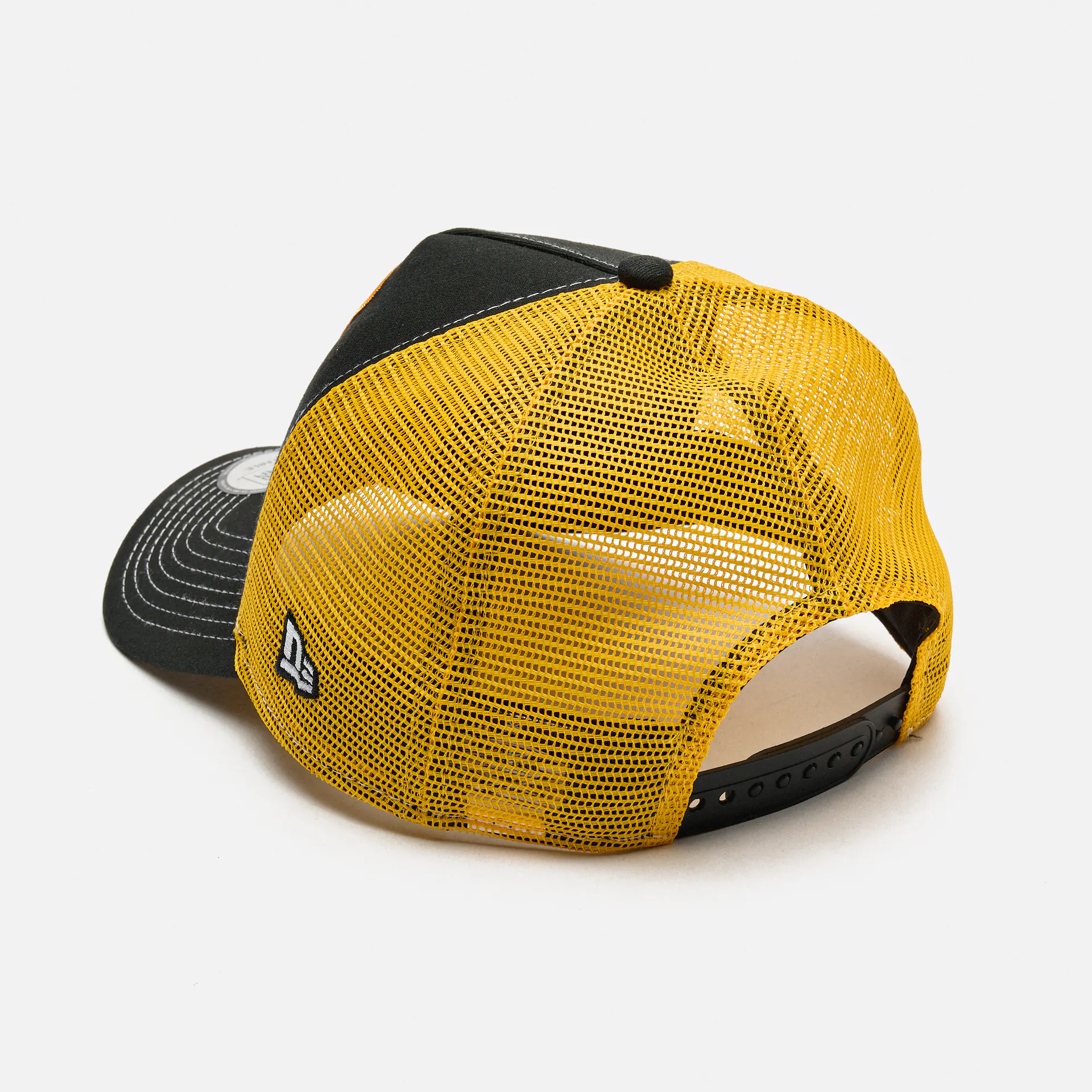 New Era Summer Patch Trucker Cap Black/Yellow