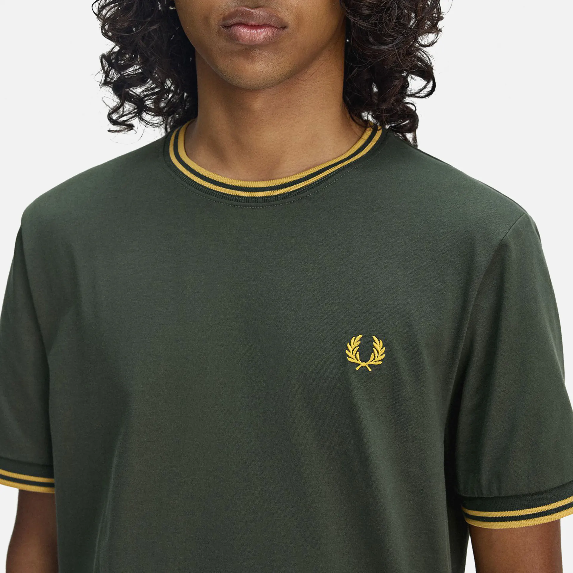 Fred Perry Twin Tipped T-Shirt Carrington Green/Honeycomb